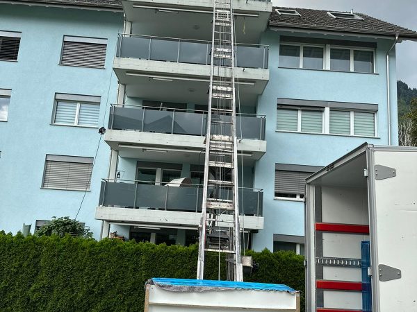 Furniture lift